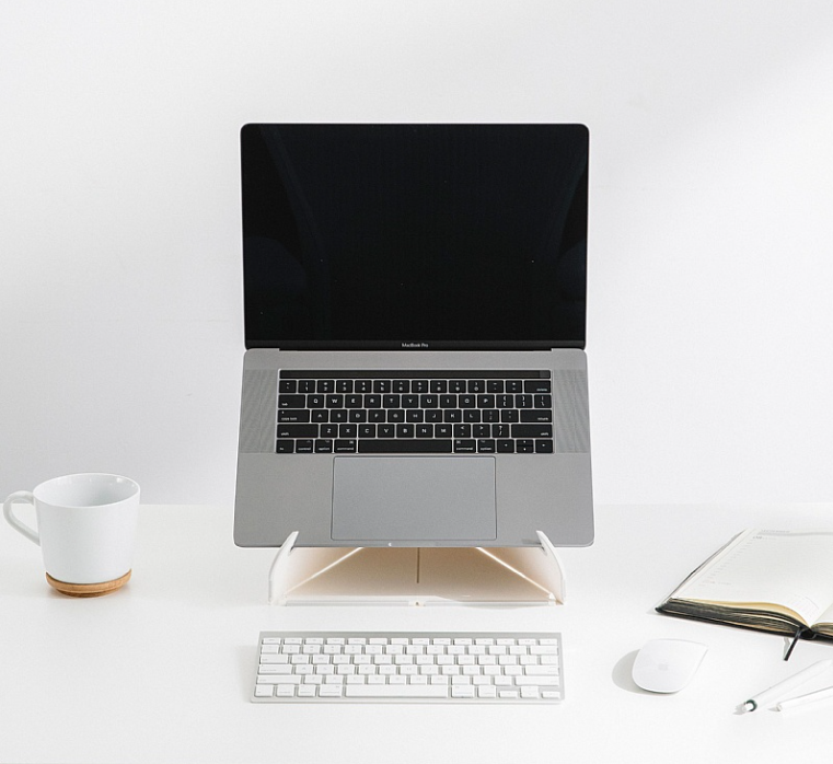 Adjustable Foldable Aluminum Laptop Stand